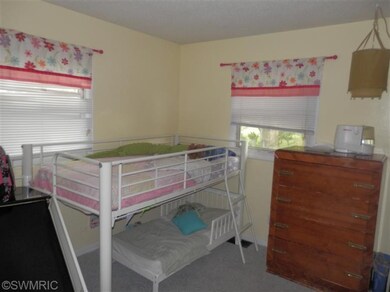 1004 N Ohio Ct, Sturgis, MI 49091 - photo 6