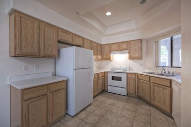 9151WGreenway153-007