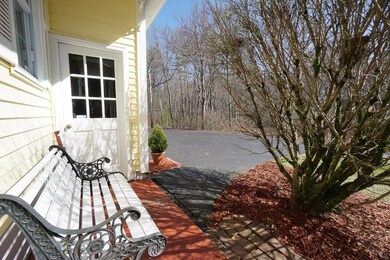 59 N Pembroke Rd, Epsom, NH 03234 - photo 3