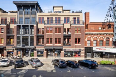 300 Broadway Exterior