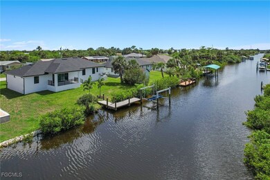 18514 Ashcroft Cir, Port Charlotte, FL 33948 - photo 5