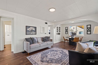 301 W 5th St, Emmett, ID 83617 - photo 4