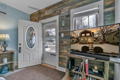 1352 Sheridan Ave, Niles, MI 49120 - photo 3