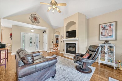 15 Shropshire Dr, Bella Vista, AR 72714 - photo 5