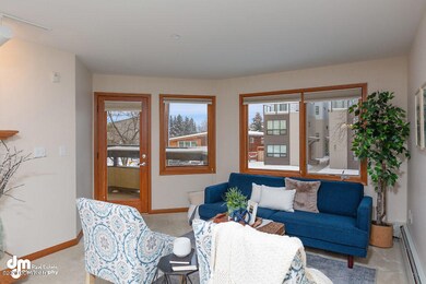 Living Room MS_106156-SMALL