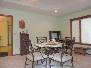 2 Swindon Ln, Bella Vista, AR 72715 - photo 4