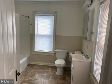 1822 E Main St, Waynesboro, PA 17268 - photo 5