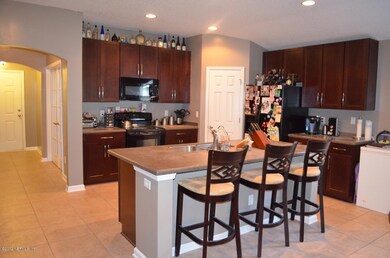 11011 Campus Heights Ln, Jacksonville, FL 32218 - photo 5