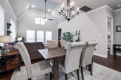 8329 Cotton Belt Ln, North Richland Hills, TX 76182 - photo 5