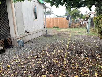 3075 Lakeshore Blvd unit 19, Lakeport, CA 95453 - photo 5