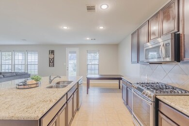 3702 Canterbury Park Dr, Pearland, TX 77584 - photo 6