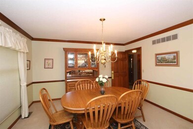 16 Cherry Hills Dr, Collinsville, IL 62234 - photo 6