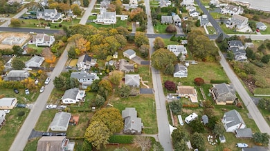 151 Balsam St, Fairhaven, MA 02719 - photo 4