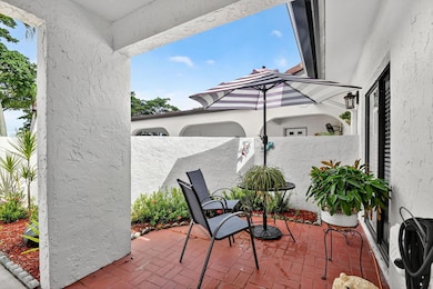 5710 Parkwalk Cir E, Boynton Beach, FL 33472 - photo 5