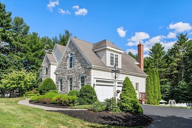 16 River Bend Rd, Upton, MA 01568 - photo 2