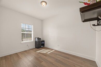 6311 Spanish Moss Dr, Pearland, TX 77584 - photo 5