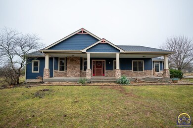 1805 SE 85th St, Wakarusa, KS 66546 - photo 5