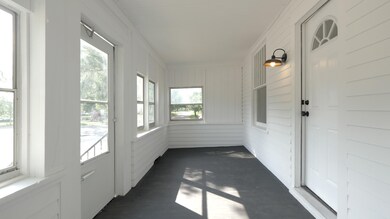6th_porch