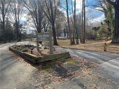 2240 Sunderland Rd unit 57N, Winston Salem, NC 27103 - photo 2