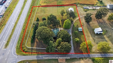 893 Peach Orchard Rd, Murray, KY 42071 - photo 2