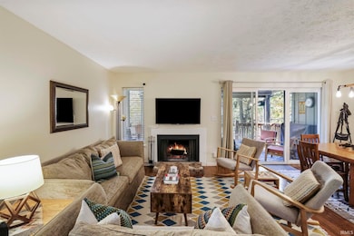 9018 S Pointe Ridge Ln unit WR10, Bloomington, IN 47401 - photo 2