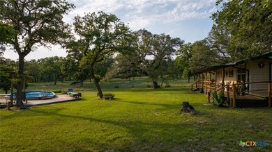 190 Turnaround Rd, Seguin, TX 78155 - photo 6