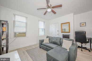 221 35th St NE unit 2, Washington, DC 20019 - photo 3