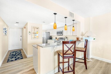 Kitchen/Breakfast Bar