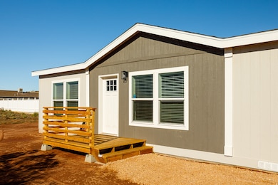 749 Riddle Dr, Fredonia, AZ 86022 - photo 2