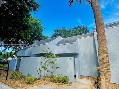 33 Deer Creek Rd unit D103, Deerfield Beach, FL 33442 - photo 2