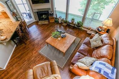 4144 Greystone Way unit 306, Sugar Land, TX 77479 - photo 3