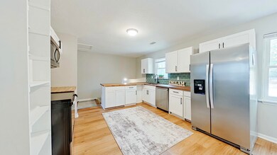 006_3-kitchen_2_308