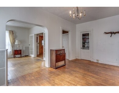 45 Saunders St, Allston, MA 02134 - photo 4