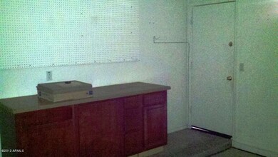 Garage 2