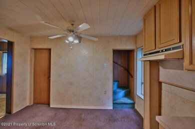 430 S Edwards Ct, Scranton, PA 18504 - photo 4