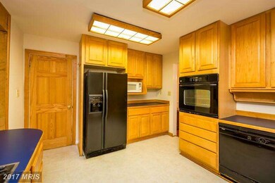 3814 Wards Chapel Rd, Marriottsville, MD 21104 - photo 6