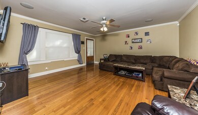 Living Room 3