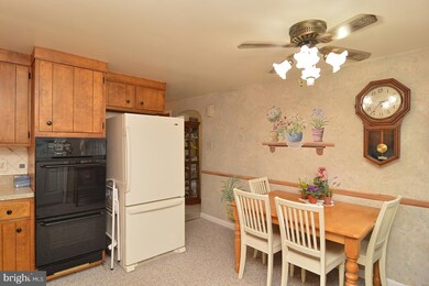 2608 Bilmar Rd, Reading, PA 19604 - photo 7