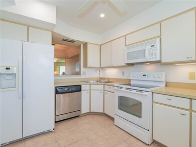 Racquet Club West Building unit PH8, Vero Beach, FL 32963 - photo 6