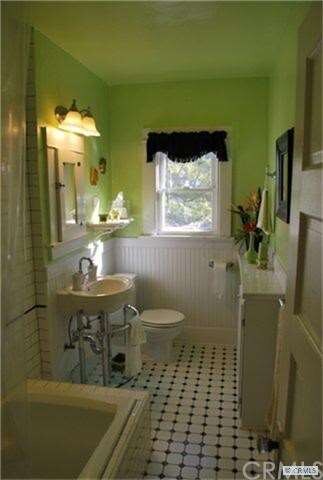 Bathroom of 253 Olive.