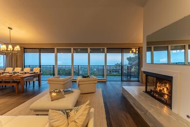 7_Living Room