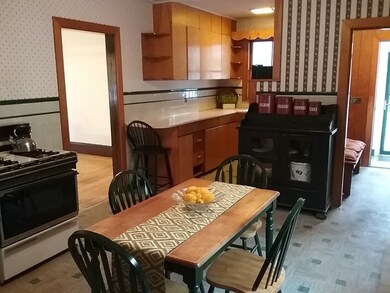 16 Clement Ave, Peabody, MA 01960 - photo 6