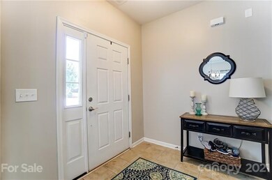 1460 Donegal Dr, Clover, SC 29710 - photo 2