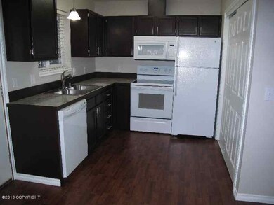 1615 Lynden 021313 001
