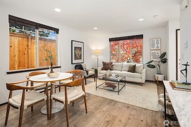 5935 Fauntleroy Way SW unit A, Seattle, WA 98136 - photo 5