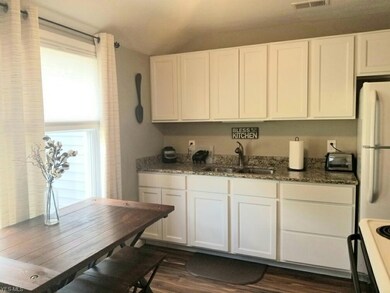 585 Lindbergh Blvd, Berea, OH 44017 - photo 5