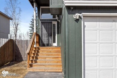 03-Exterior Front_SOPH6088