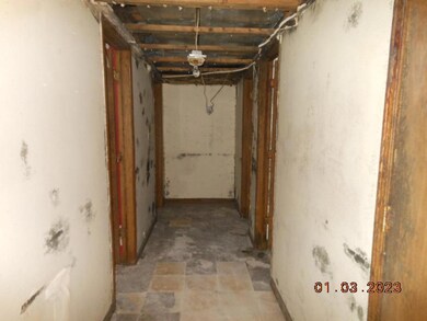 1731 Westfield Ct, Griffith, IN 46319 - photo 6