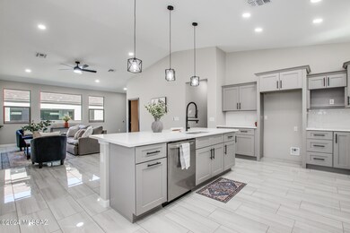 3710 S Manitoba Ave, Tucson, AZ 85730 - photo 4