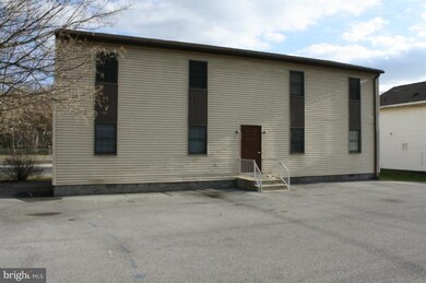 222 N Washington St unit 7, Berkeley Springs, WV 25411 - photo 7